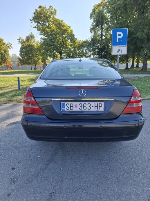 Mercedes-Benz E-klasa 220 CDI, fotografija 2