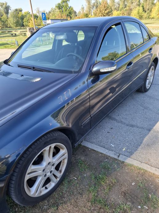 Mercedes-Benz E-klasa 220 CDI, fotografija 5