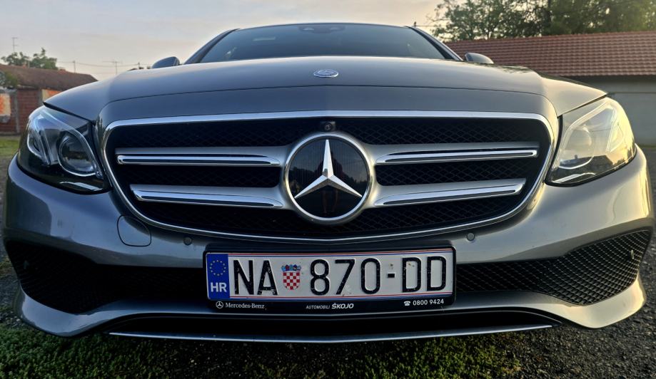 Mercedes-Benz E220D*REGISTRIRAN*9G-auto*F1*360 Kamera*AMB, fotografija 14