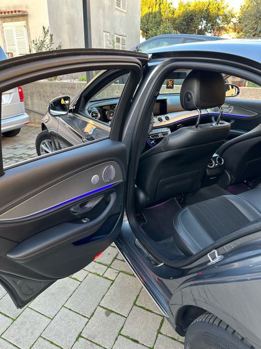 Mercedes-Benz E-klasa 220 D automatik, fotografija 5