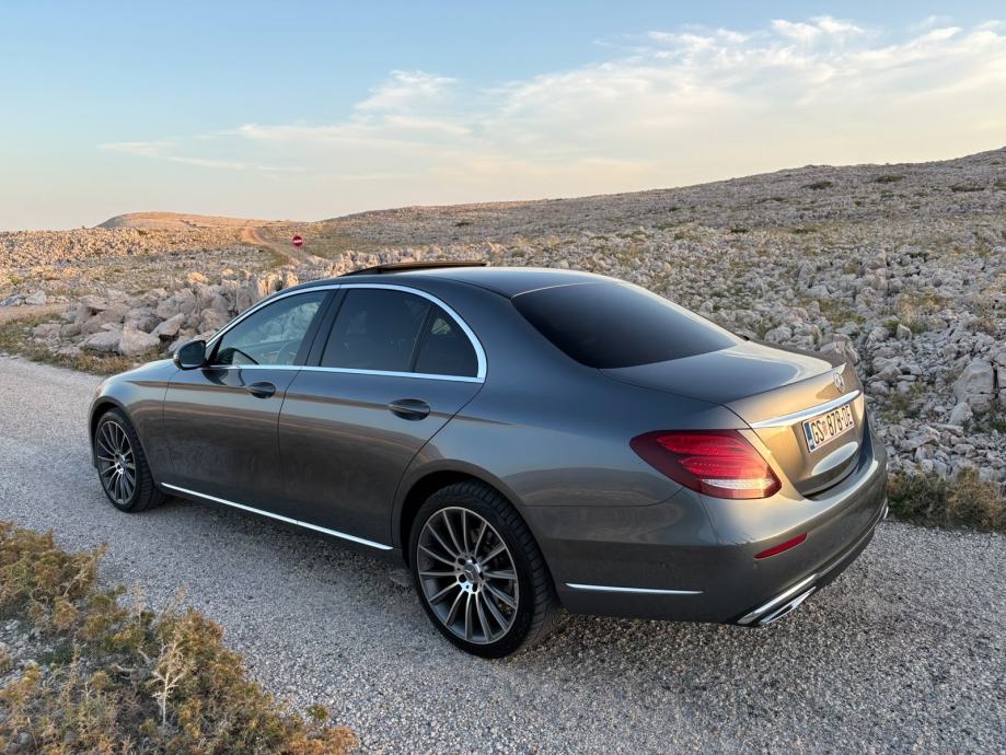 Mercedes-Benz E-klasa 220 D automatik, fotografija 18