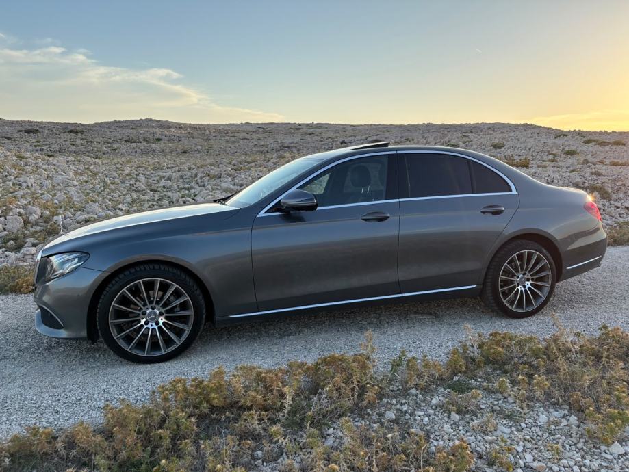 Mercedes-Benz E-klasa 220 D automatik, fotografija 14