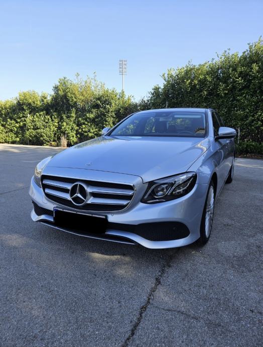 Mercedes-Benz E-klasa 220 D automatik, fotografija 2