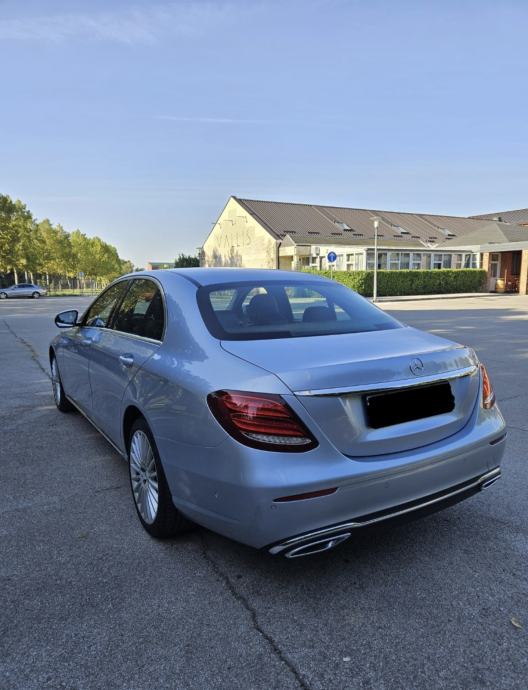 Mercedes-Benz E-klasa 220 D automatik, fotografija 5