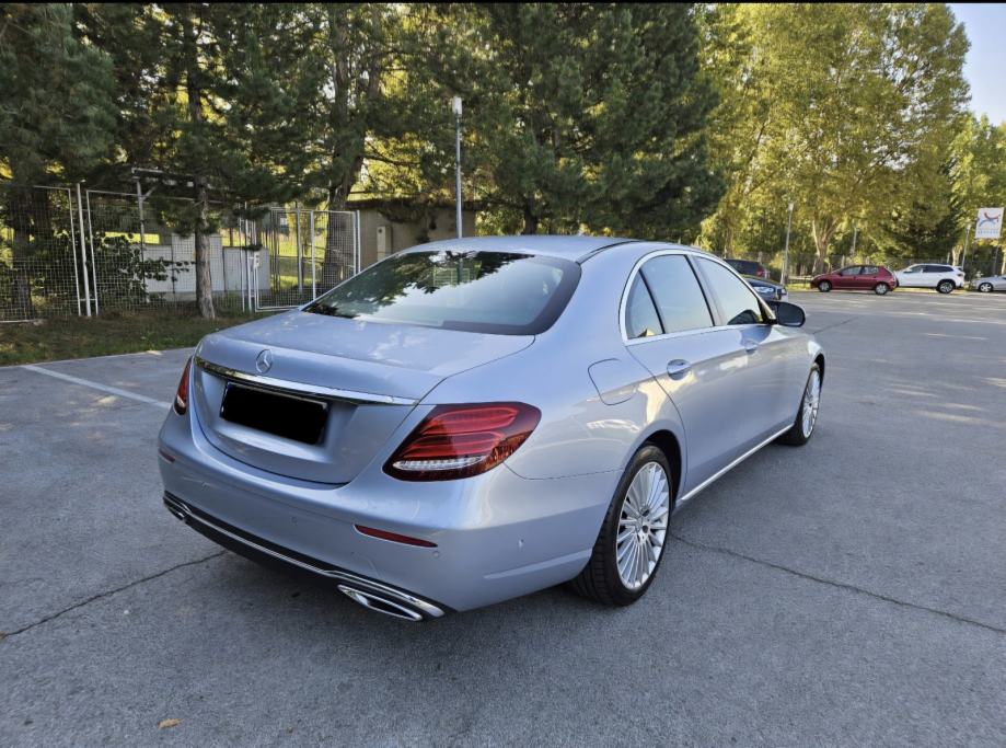 Mercedes-Benz E-klasa 220 D automatik, fotografija 6