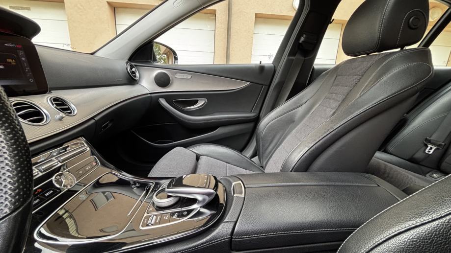 Mercedes-Benz E-klasa 220 D automatik, fotografija 14