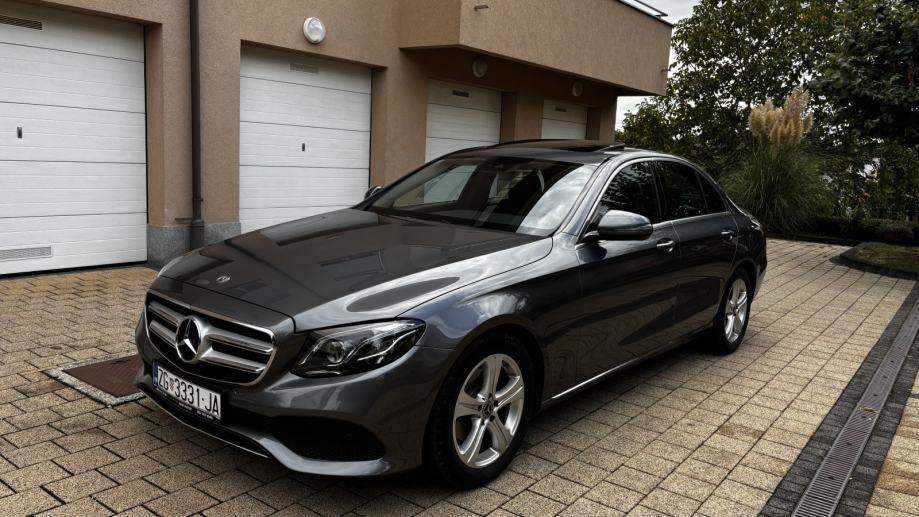 Mercedes-Benz E-klasa 220 D automatik, fotografija 8