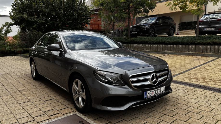 Mercedes-Benz E-klasa 220 D automatik, fotografija 4