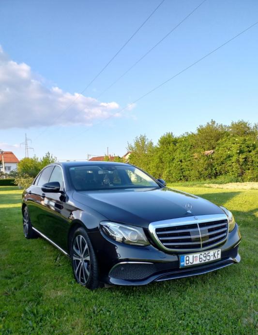 Mercedes-Benz E-klasa 220 d (W213) – Exclusive paket, izuzetno očuvan, fotografija 3