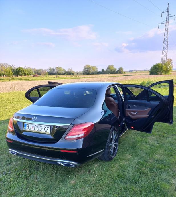 Mercedes-Benz E-klasa 220 d (W213) – Exclusive paket, izuzetno očuvan, fotografija 5