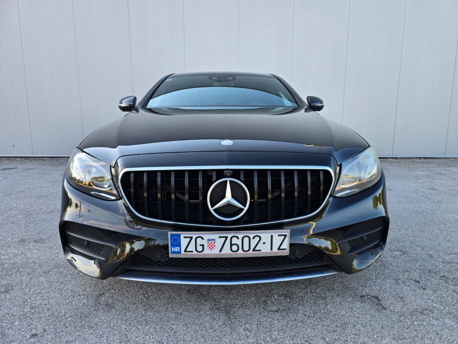 Mercedes-Benz E-klasa 220d AMG, Full Oprema, Top Stanje, Servisna!, fotografija 9