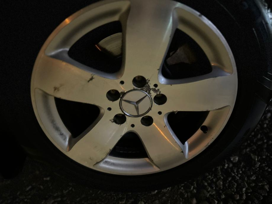 Mercedes-Benz E-klasa W211 270 CDI automatik 182000km AVANTGARDE, fotografija 13