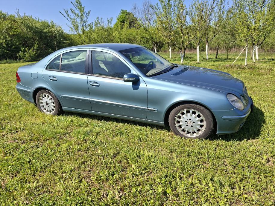 Mercedes-Benz E-klasa 270 CDI, pogled izvana - slika 4