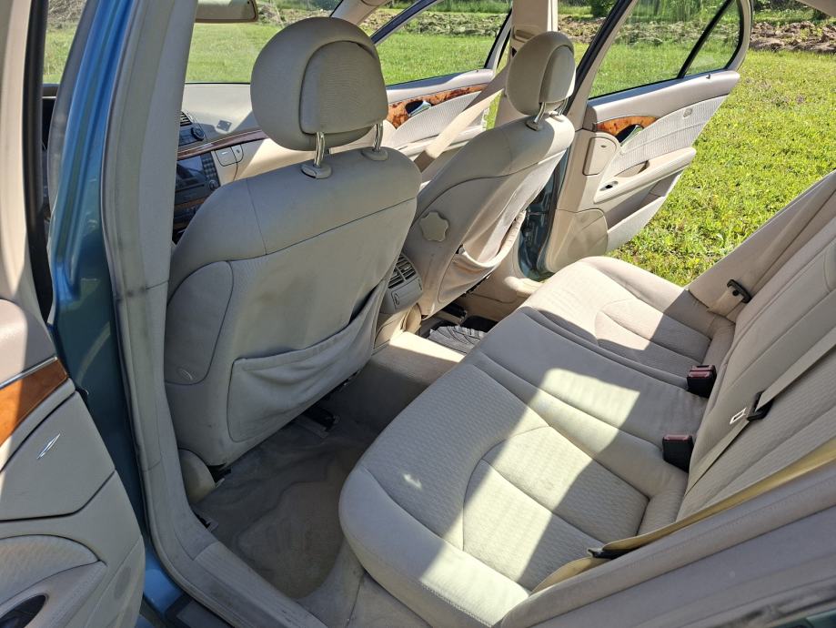 Mercedes-Benz E-klasa 270 CDI, fotografija 11
