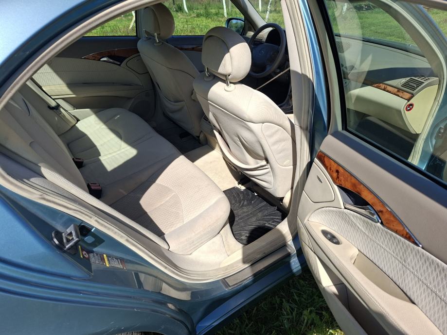 Mercedes-Benz E-klasa 270 CDI, fotografija 7