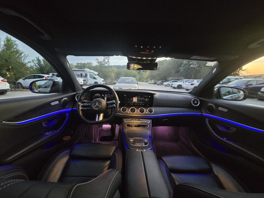 Mercedes-Benz E-klasa 300de AMG x 2, fotografija 13