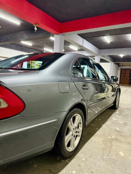 Mercedes-Benz E-klasa 320 CDI 4MATIC automatik, fotografija 5