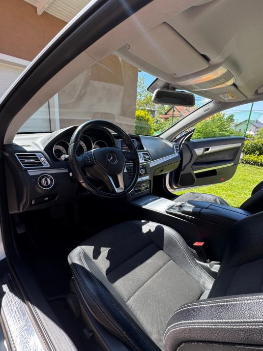 Mercedes-Benz E-klasa Coupe 250, fotografija 13