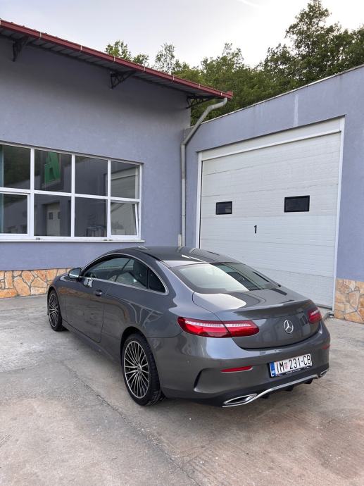 Mercedes-Benz E-klasa Coupe, fotografija 2