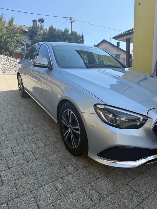 Mercedes-Benz E-klasa E200 / **24 mj. garancija na motor**, fotografija 3