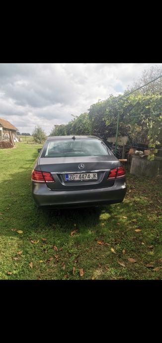 Mercedes-Benz E-klasa E 200, fotografija 8