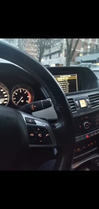 Mercedes-Benz E-klasa E 200, fotografija 10