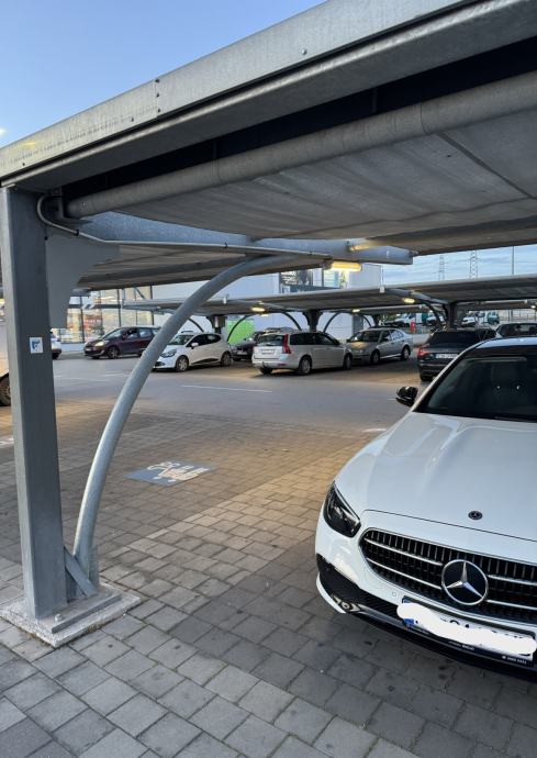 Mercedes-Benz E-klasa E 220 automatik 9 G- AMG PANORAMA, fotografija 4