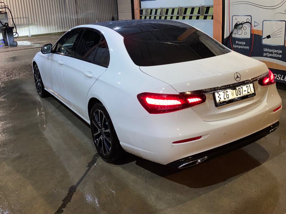 Mercedes-Benz E-klasa E 220 automatik 9 G- AMG PANORAMA, fotografija 16