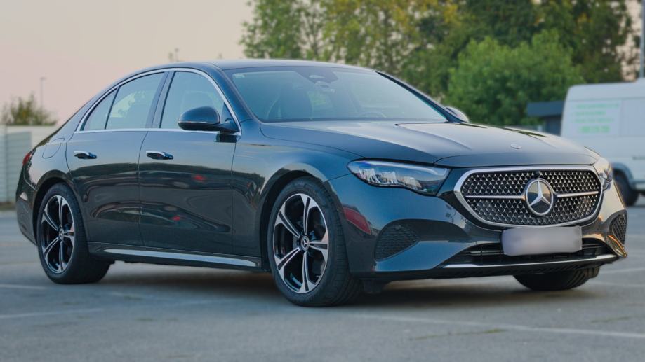 Mercedes-Benz E-klasa E 220 automatik LEASING BEZ UČEŠĆA TVORNIČKO JA, fotografija 3