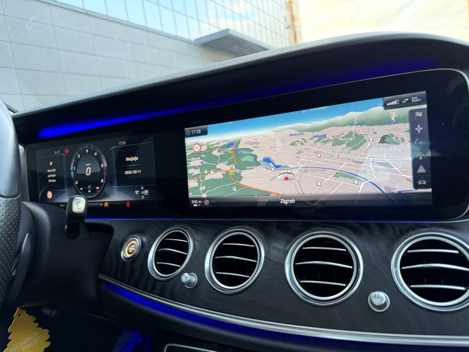 Mercedes-Benz E-klasa E 220 automatik, fotografija 7