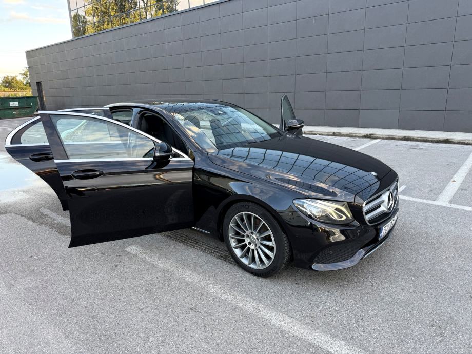 Mercedes-Benz E-klasa E 220 automatik, fotografija 3