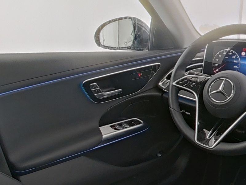 Mercedes-Benz E-klasa E 220 d Avantgarde, fotografija 8