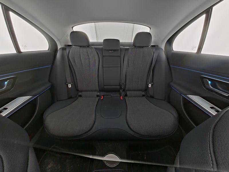 Mercedes-Benz E-klasa E 220 d Avantgarde, fotografija 9