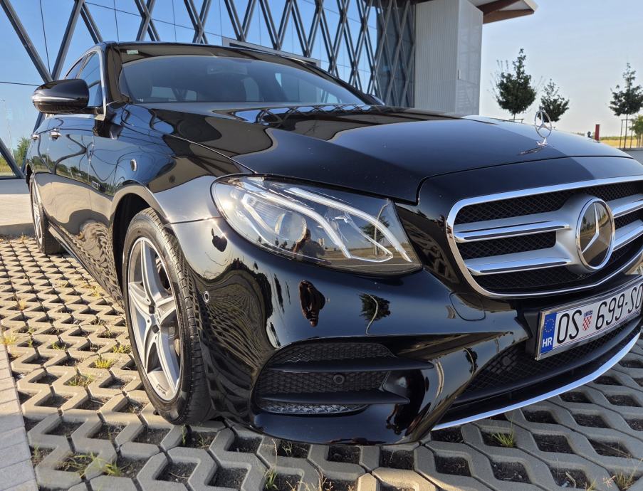 Mercedes-Benz E300 de AMG Line/JungeSterneJamstvo/registriran, fotografija 8