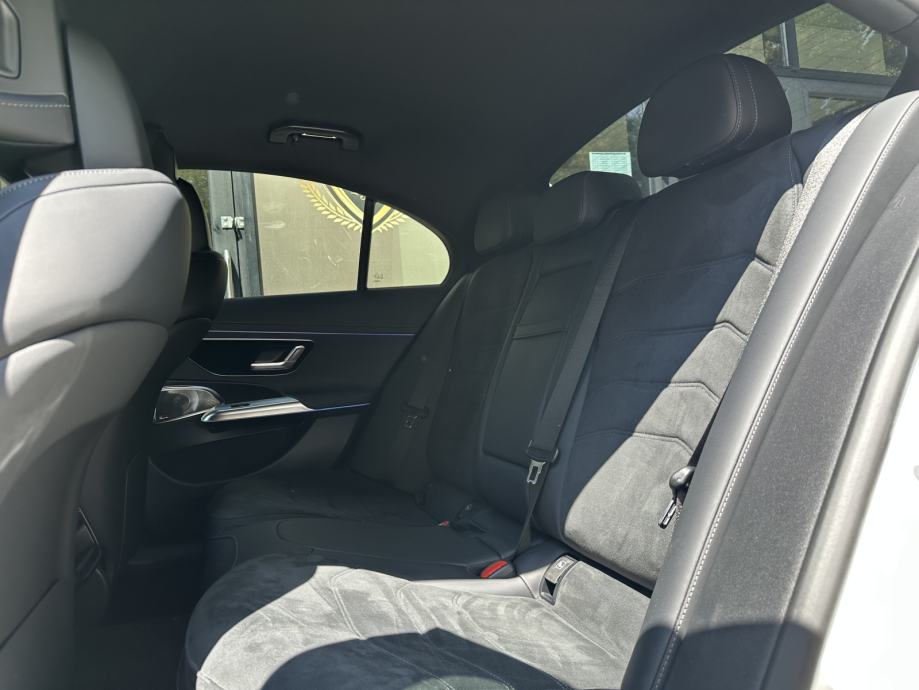 Mercedes-Benz E-klasa E300de *AMG*4MATIC*MEMORIJA*BURMESTER*, fotografija 19
