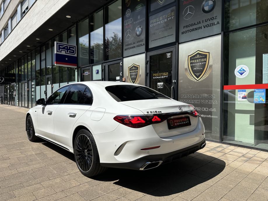 Mercedes-Benz E-klasa E300de *AMG*4MATIC*MEMORIJA*BURMESTER*, pogled izvana - slika 3