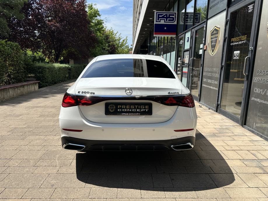 Mercedes-Benz E-klasa E300de *AMG*4MATIC*MEMORIJA*BURMESTER*, pogled izvana - slika 4