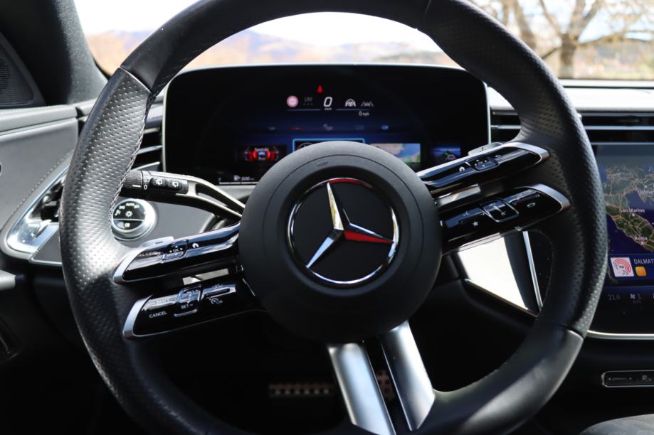 Mercedes-Benz E-klasa E300e, AMG LINE ADV., Plug-in hibrid, GARANCIJA, fotografija 15