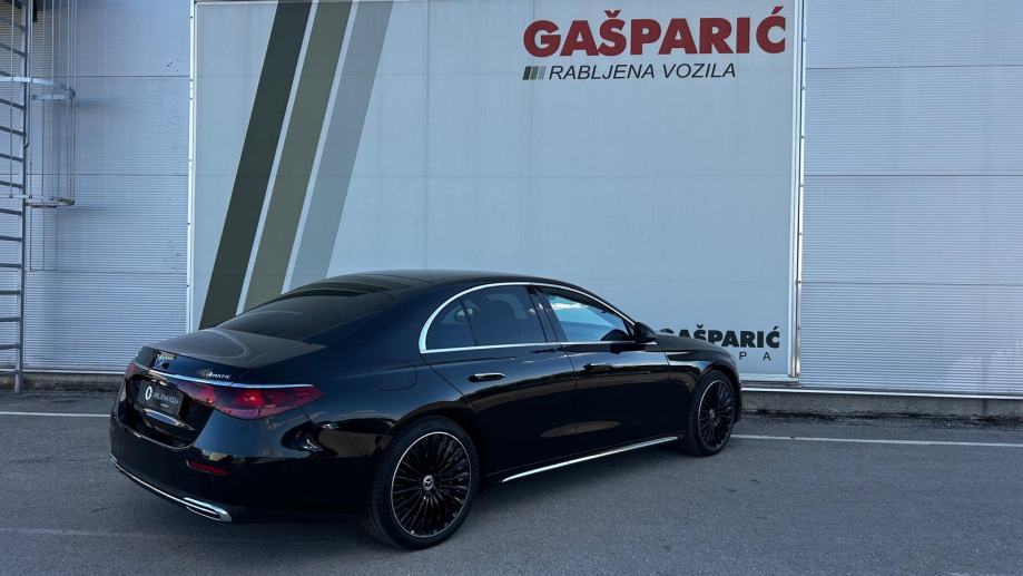 Mercedes-Benz E-klasa, fotografija 3