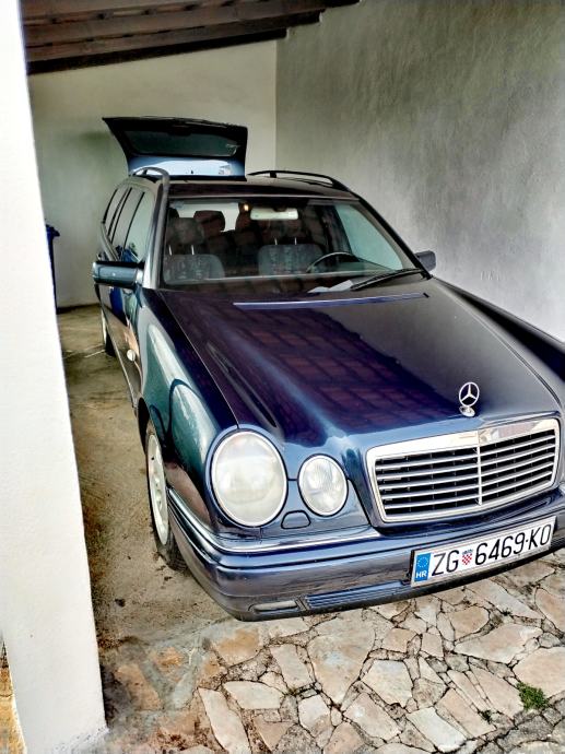 Mercedes-Benz E-klasa T-model