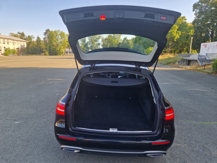 Mercedes-Benz E-klasa T-model 220 d, pogled izvana - slika 4