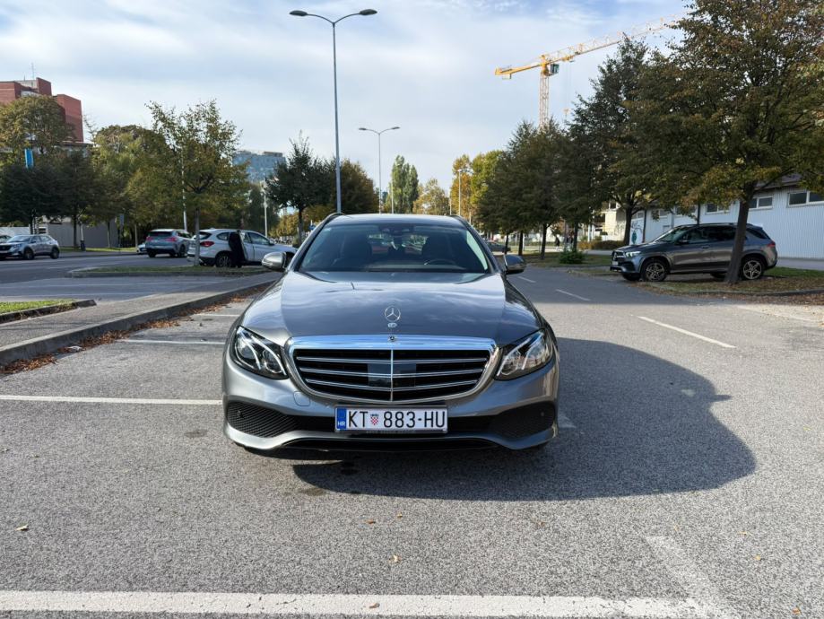 Mercedes-Benz E-klasa T-model