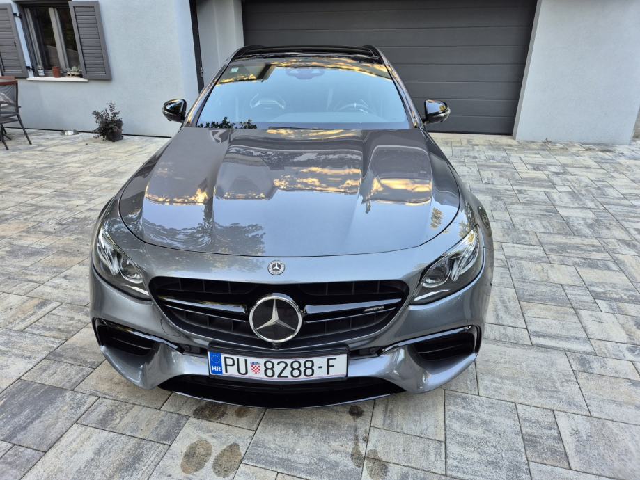 Mercedes-Benz E-klasa T-model