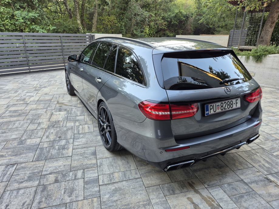 MERCEDES- BENZ E 63S AMG, fotografija 6