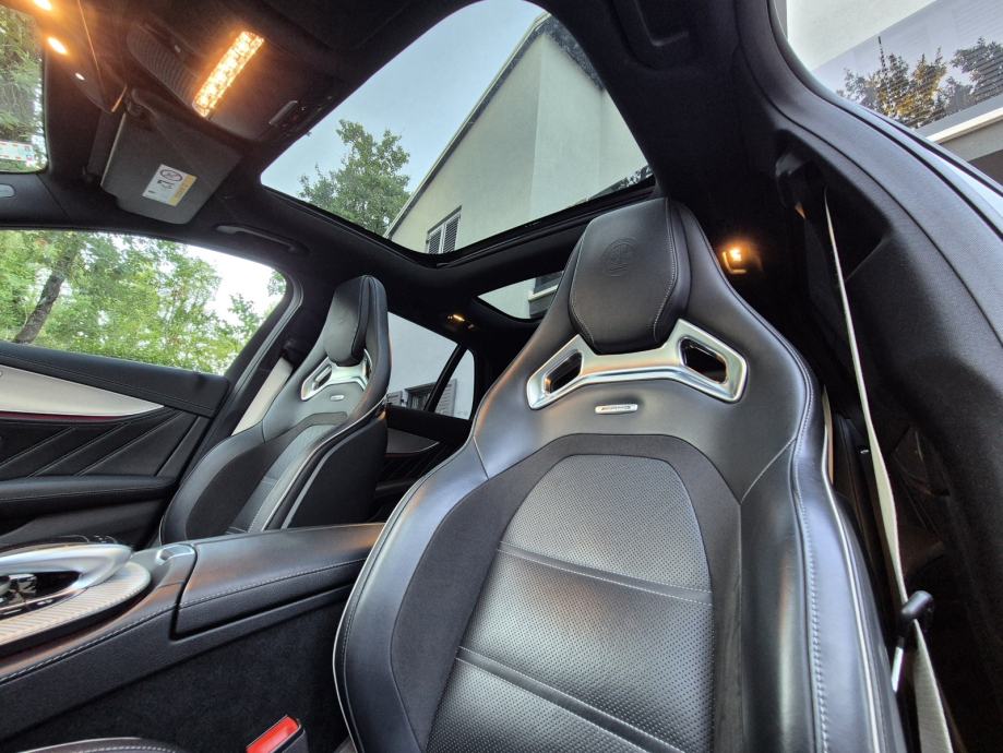 MERCEDES- BENZ E 63S AMG, fotografija 12