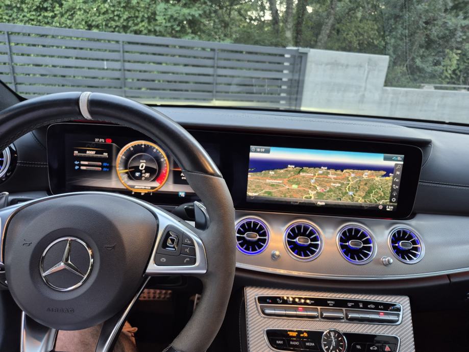 MERCEDES- BENZ E 63S AMG, fotografija 11