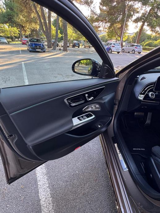 Mercedes E 300 de 4MATIC AMG | DIESEL PLUG-IN HYBRID | 2024. | 21.000, fotografija 13