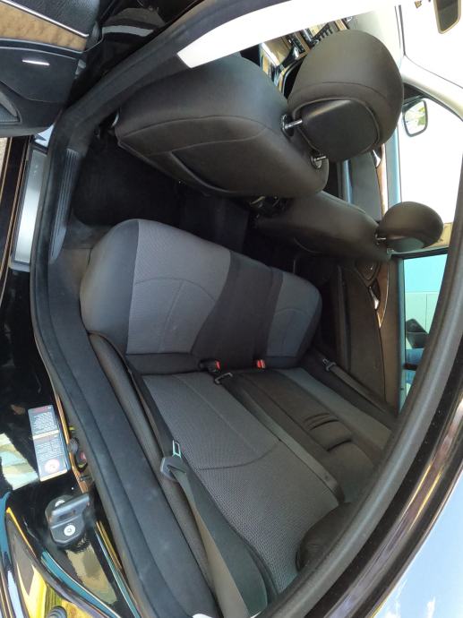 Mercedes-Benz E-klasa (w211) 220 CDI Avantgardeo - odlično očuvan -PDV, fotografija 18