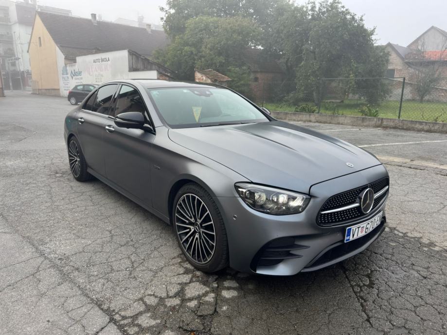 Mercedes-Benz E-klasa300de plug-in, fotografija 10
