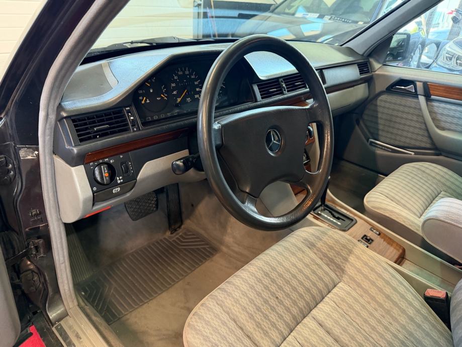 Mercedes-Benz E250d W124 redizajn ***AUTOMATIK, KLIMA*** OM602, fotografija 13